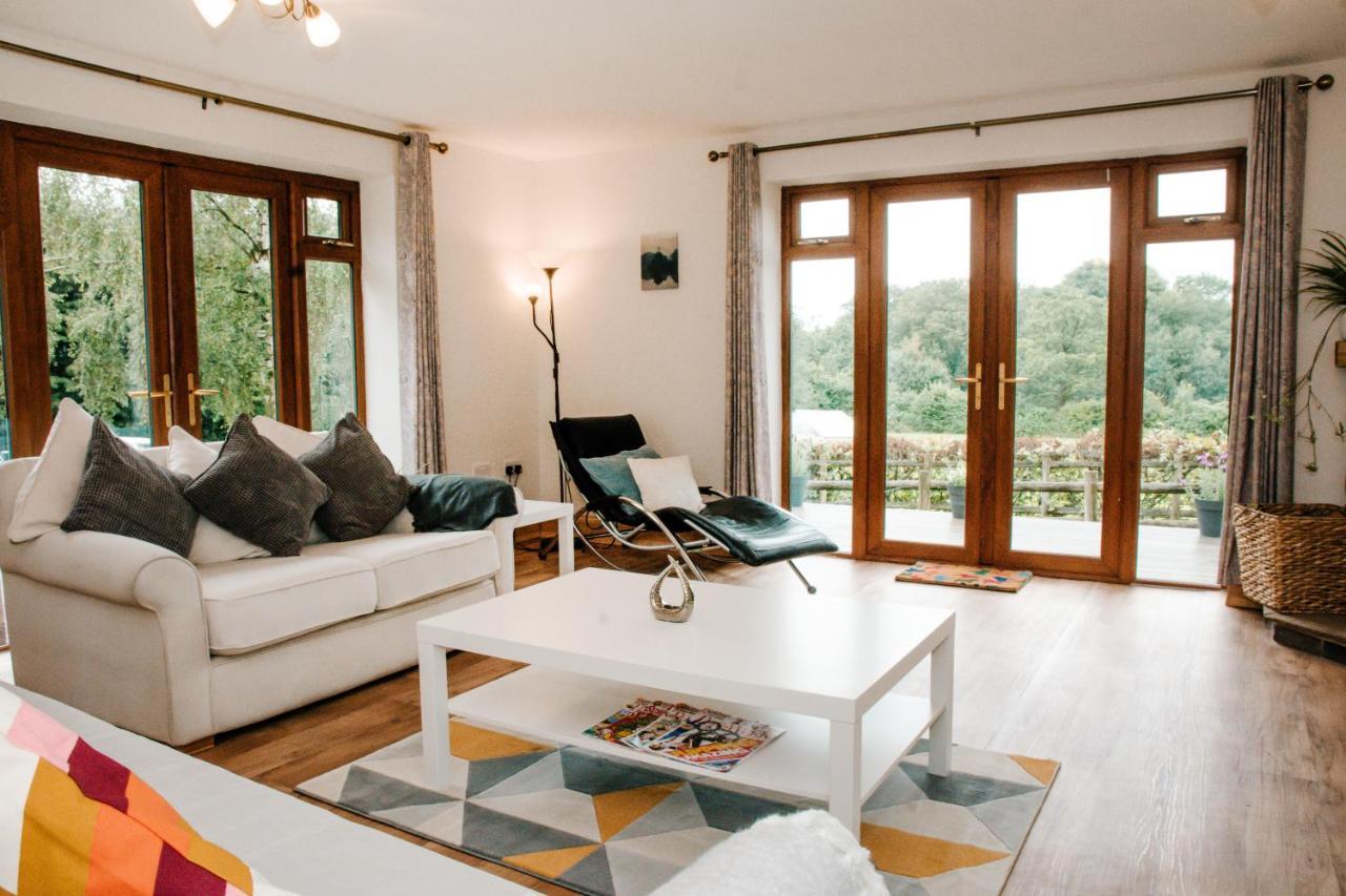 Holly Cottage, 2 Bed House, Sleeps 6 Cleobury Mortimer Eksteriør billede